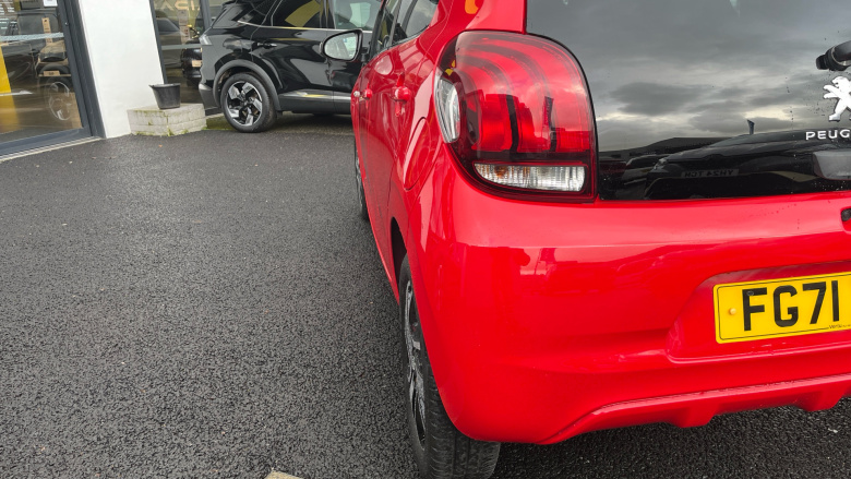 Peugeot 108 1.0 72 Allure 5dr Petrol Hatchback